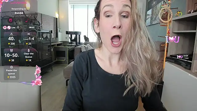 NaomiAndFriends online show from 02-20-25, 10:48