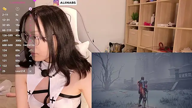 Snapshot of aliiiiiina chatting on 01-12-25, 09:08 aliiiiiina online show from 01-12-25, 09:08