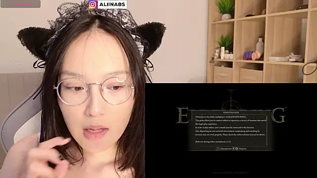 Snapshot of aliiiiiina chatting on 01-20-25, 12:15 aliiiiiina online show from 01-20-25, 12:15