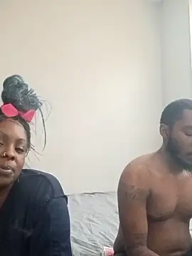 Snapshot of DancingLemonade chatting on 12-17-25, 08:37 DancingLemonade online show from 12-17-25, 08:37