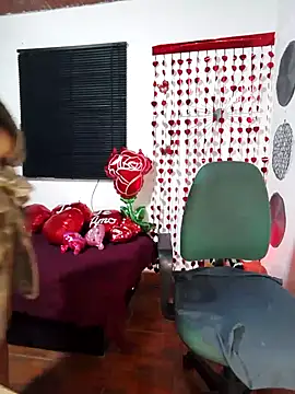 sharom smith1 online show from 02-08-25, 08:42