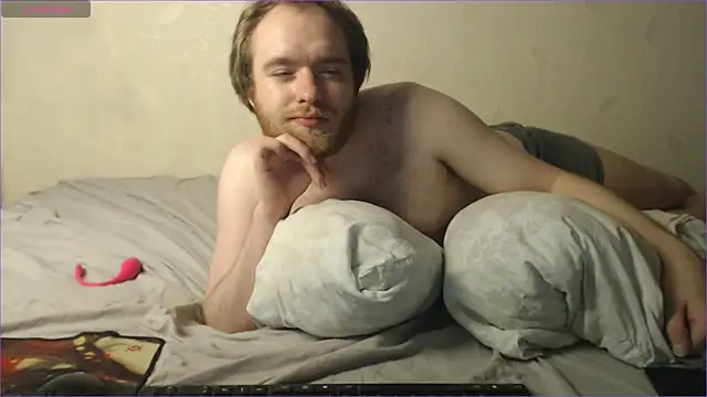 Snapshot of Touch_me_more_please chatting on 07-20-26, 10:39 Touch me more please online show from 07-20-26, 10:39