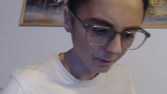 cleophee online show from 10-18-25, 06:05