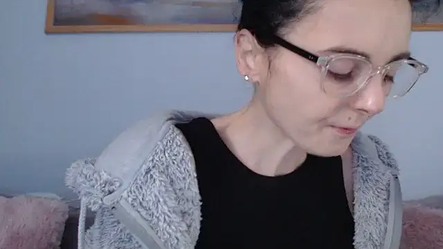 cleophee online show from 04-06-26, 05:52