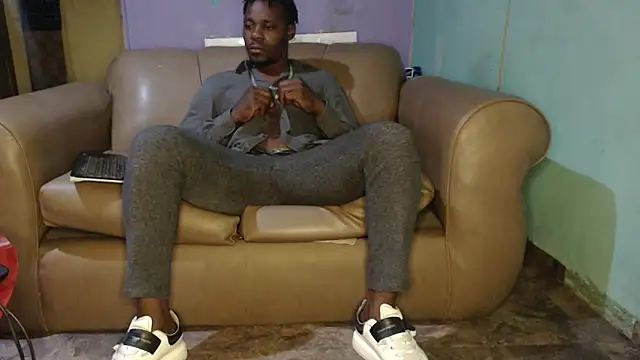 Snapshot of Tirichexxx chatting on 12-21-24, 11:34 Tirichexxx online show from 12-21-24, 11:34