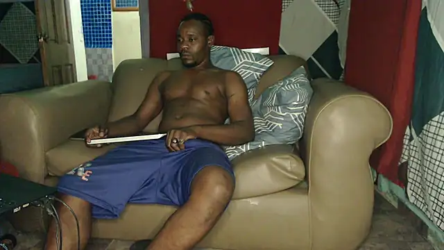 Snapshot of Tirichexxx chatting on 12-27-24, 12:29 Tirichexxx online show from 12-27-24, 12:29