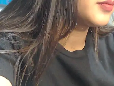 Snapshot of NancyRuvi chatting on 12-17-24, 06:31 NancyRuvi online show from 12-17-24, 06:31