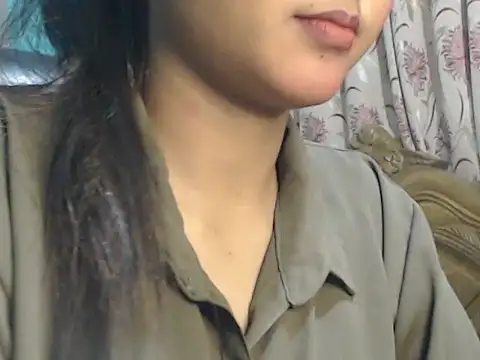 Snapshot of NancyRuvi chatting on 01-26-25, 04:30 NancyRuvi online show from 01-26-25, 04:30