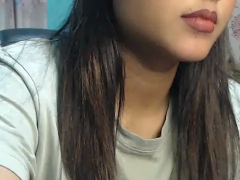 Snapshot of NancyRuvi chatting on 02-15-25, 03:17 NancyRuvi online show from 02-15-25, 03:17