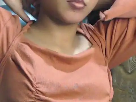 Snapshot of NancyRuvi chatting on 03-01-25, 02:44 NancyRuvi online show from 03-01-25, 02:44