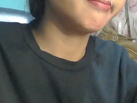 Snapshot of NancyRuvi chatting on 03-10-25, 04:46 NancyRuvi online show from 03-10-25, 04:46