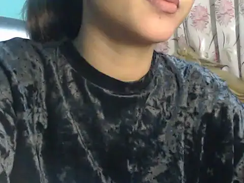 Snapshot of NancyRuvi chatting on 03-11-25, 02:51 NancyRuvi online show from 03-11-25, 02:51