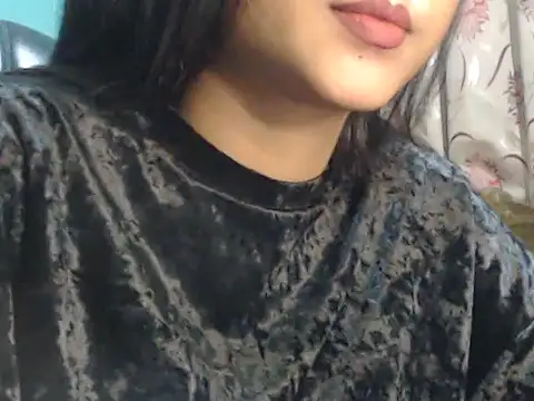 Snapshot of NancyRuvi chatting on 03-12-25, 02:12 NancyRuvi online show from 03-12-25, 02:12