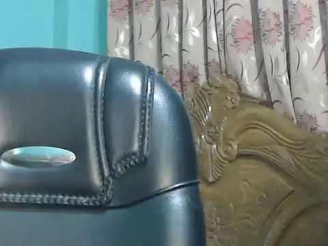 Snapshot of NancyRuvi chatting on 03-21-25, 05:23 NancyRuvi online show from 03-21-25, 05:23