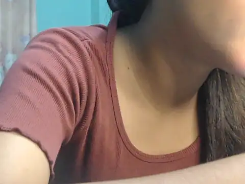 Snapshot of NancyRuvi chatting on 09-23-25, 04:10 NancyRuvi online show from 09-23-25, 04:10