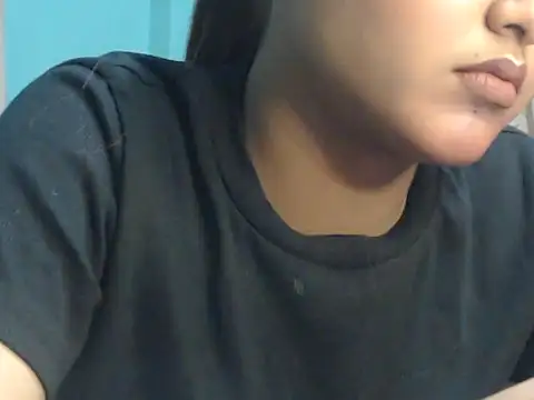 Snapshot of NancyRuvi chatting on 10-22-25, 03:01 NancyRuvi online show from 10-22-25, 03:01