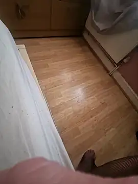 Hornynylonlad87 online show from 03-26-26, 12:44