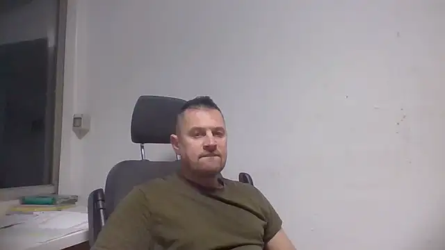 Snapshot of rabyto2 chatting on 02-01-25, 11:37 rabyto2 online show from 02-01-25, 11:37