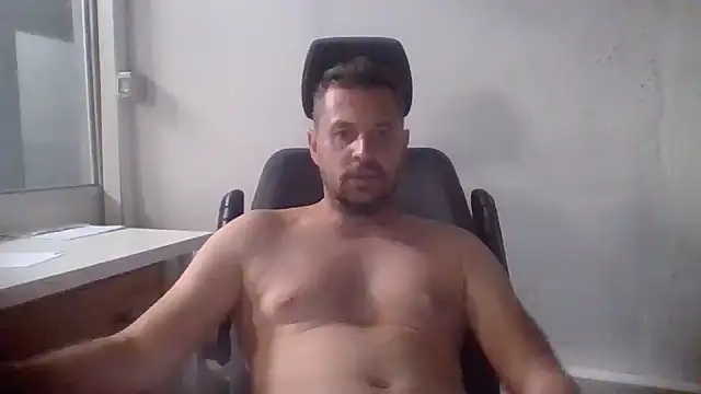 Snapshot of rabyto2 chatting on 09-20-25, 04:41 rabyto2 online show from 09-20-25, 04:41