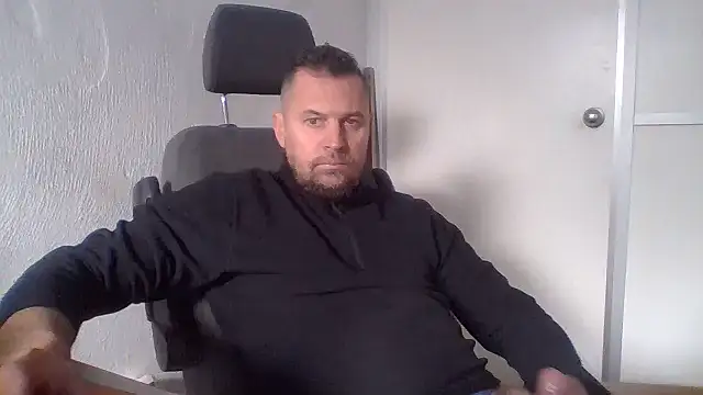 Snapshot of rabyto2 chatting on 11-30-25, 11:58 rabyto2 online show from 11-30-25, 11:58