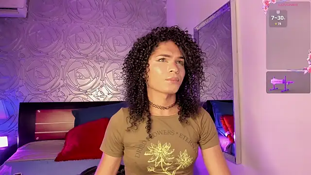 vennus1  online show from 10-30-25, 05:57