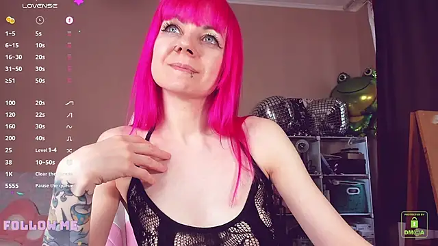 Snapshot of AmyRose6969 chatting on 05-05-26, 03:31 AmyRose6969 online show from 05-05-26, 03:31