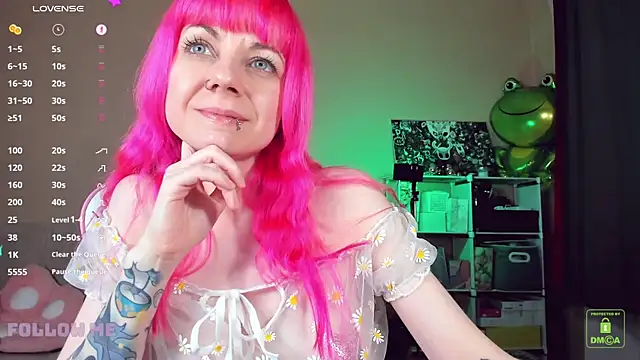 Snapshot of AmyRose6969 chatting on 06-09-26, 07:03 AmyRose6969 online show from 06-09-26, 07:03