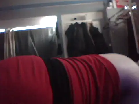 Snapshot of Slutviki69 chatting on 10-19-25, 10:38 Slutviki69 online show from 10-19-25, 10:38