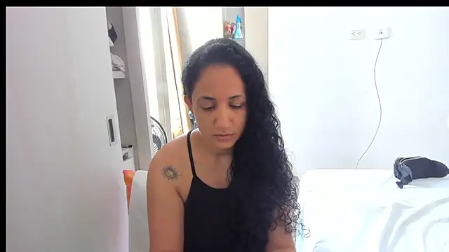 alaskmiller1 online show from 11-11-25, 07:58