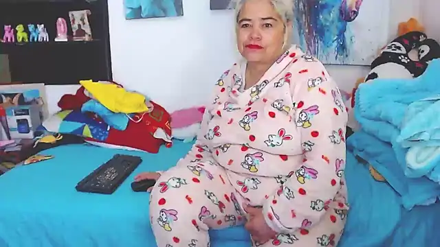 Snapshot of estrellita_fugaz16x chatting on 01-29-25, 01:07 estrellita fugaz16x online show from 01-29-25, 01:07