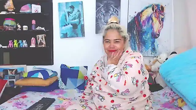 Snapshot of estrellita_fugaz16x chatting on 02-11-25, 12:58 estrellita fugaz16x online show from 02-11-25, 12:58