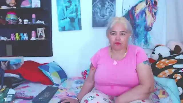 Snapshot of estrellita_fugaz16x chatting on 03-09-25, 03:22 estrellita fugaz16x online show from 03-09-25, 03:22