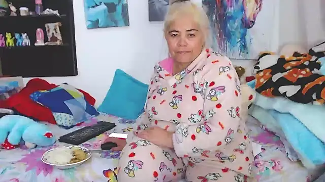 Snapshot of estrellita_fugaz16x chatting on 03-10-25, 01:45 estrellita fugaz16x online show from 03-10-25, 01:45