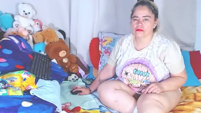 Snapshot of estrellita_fugaz16x chatting on 09-16-25, 04:24 estrellita fugaz16x online show from 09-16-25, 04:24