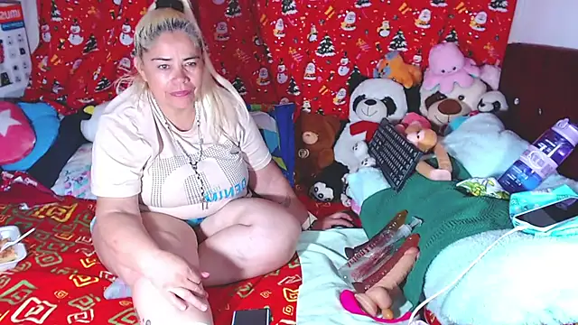 estrellita fugaz16x online show from 04-20-26, 04:04