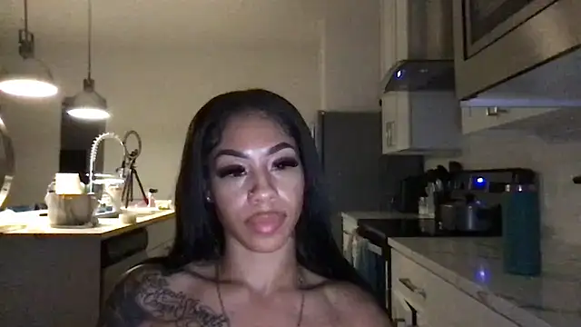 honeyybabyy112 online show from 09-12-25, 07:19