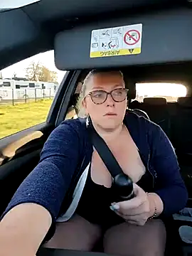 winniess40 online show from 03-31-26, 06:58