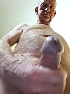 Strap  online show from 04-23-26, 06:03