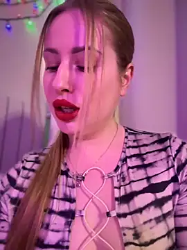 AlisaWhite online show from 03-13-25, 02:33