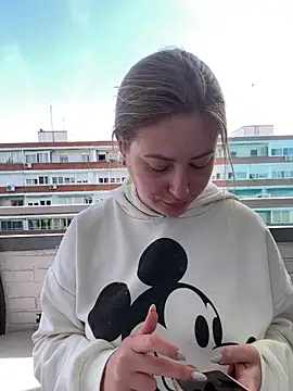 AlisaWhite online show from 04-20-26, 08:39