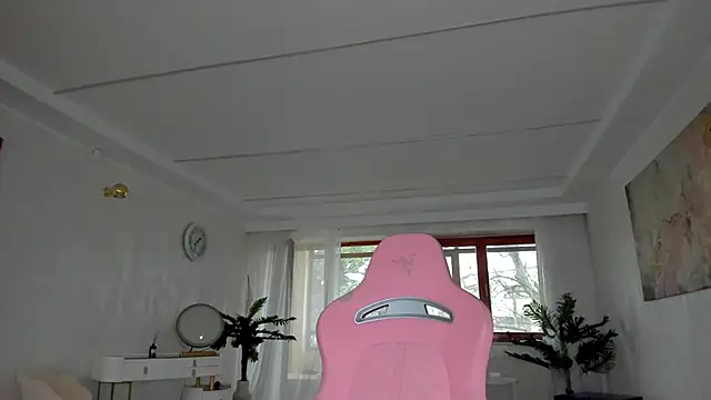 Snapshot of TiffanyHouston_ chatting on 02-03-25, 06:45 TiffanyHouston online show from 02-03-25, 06:45