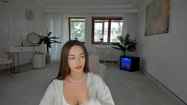 Snapshot of TiffanyHouston_ chatting on 02-08-25, 07:04 TiffanyHouston online show from 02-08-25, 07:04