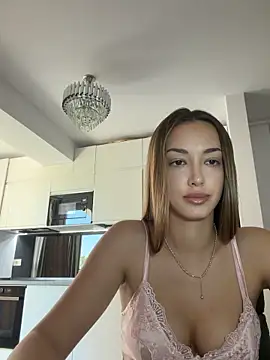 Snapshot of TiffanyHouston_ chatting on 05-18-26, 10:32 TiffanyHouston online show from 05-18-26, 10:32