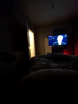 elenaUK online show from 12-27-24, 11:06