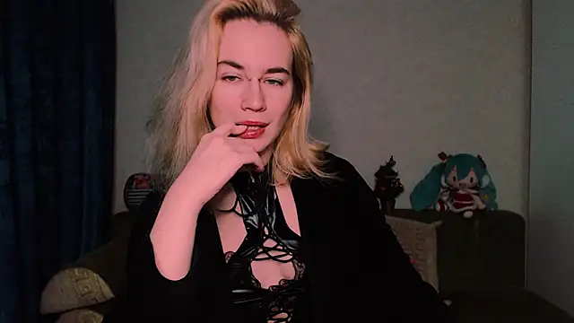 xxxcharismaaa online show from 02-17-25, 03:47