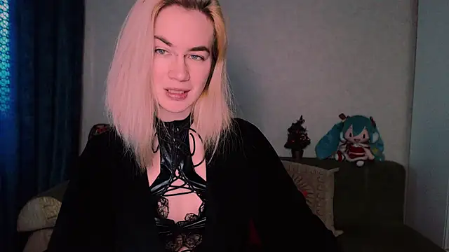 xxxcharismaaa online show from 02-18-25, 06:26