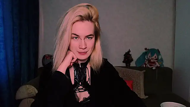 xxxcharismaaa online show from 02-18-25, 09:32