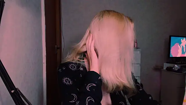 xxxcharismaaa online show from 09-14-25, 03:05