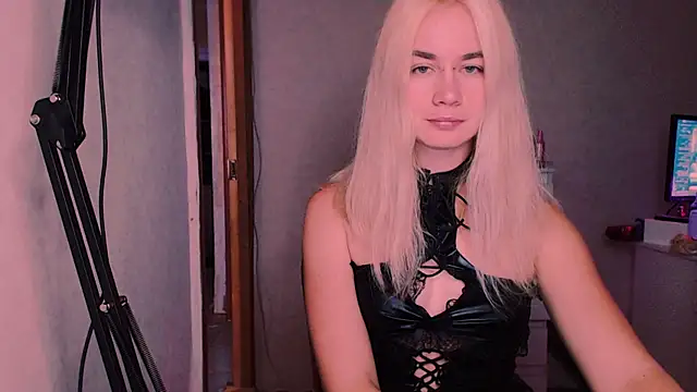 xxxcharismaaa online show from 09-30-25, 06:02