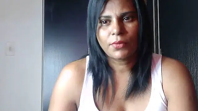 Snapshot of sunshinelady_ chatting on 10-17-25, 12:30 sunshinelady online show from 10-17-25, 12:30